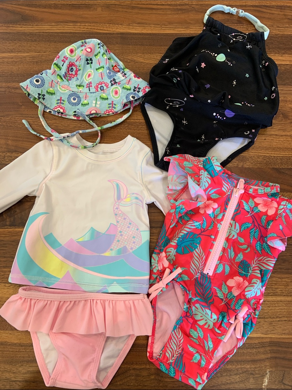 Baby Sun & Swim Bundle -  Zutano Sunhat & 3 Swimsuits 6-9 months VGUC
